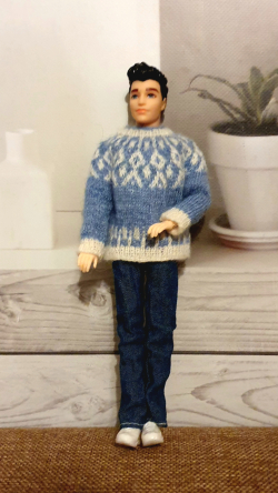 Пуловер для Кена